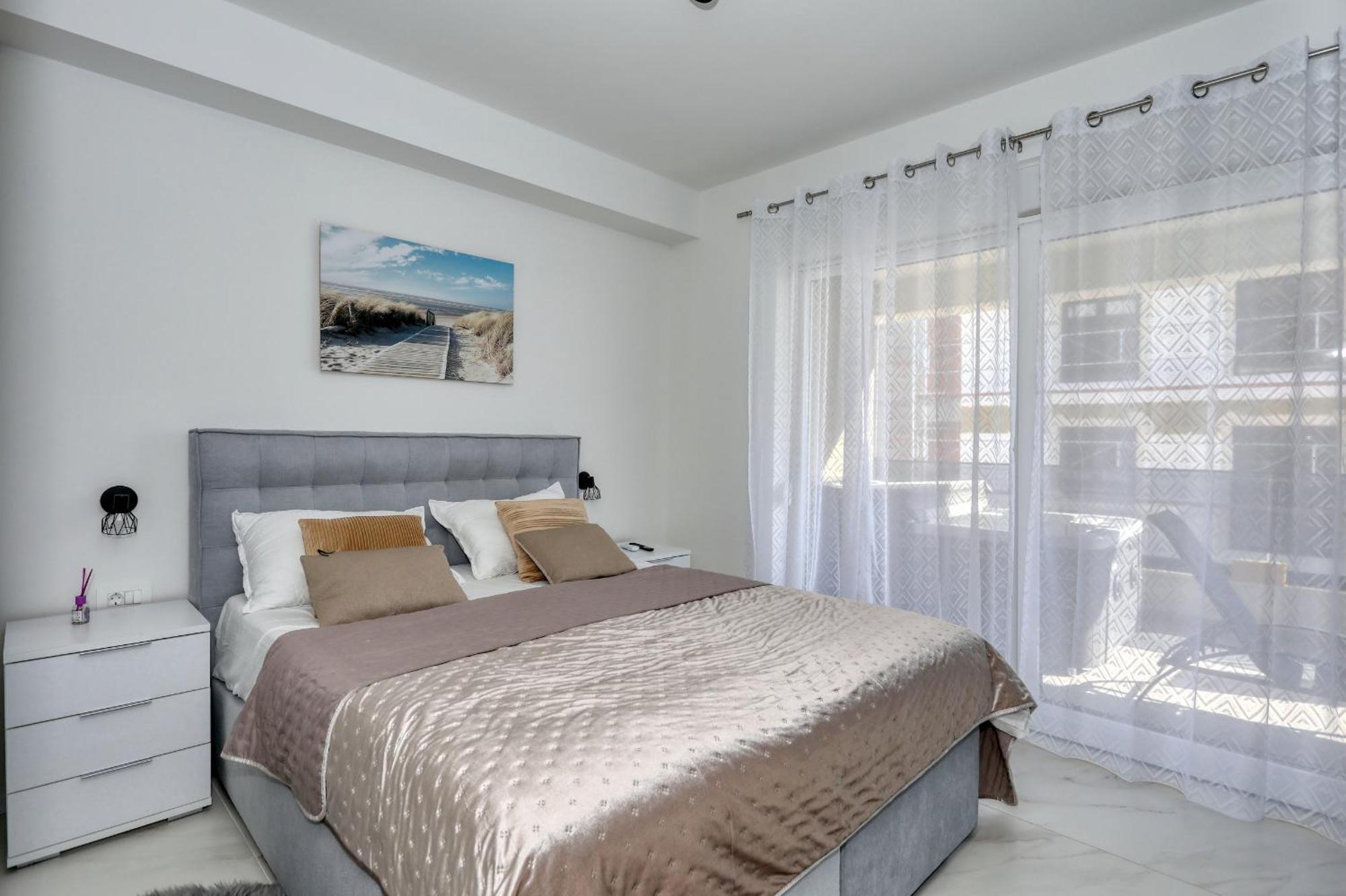 Apartment Relex With Pool & Jacuzzi Privlaka  Kültér fotó